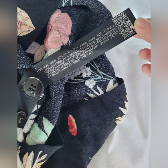 Floral Mini Dress, size small - Picture 6 of 8